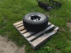 Mickey Thompson 33x12.50R15 Tire On Aluminum Alloy Wheel 
