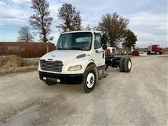 2005 Freightliner M2-106 Cab & Chassis 