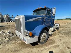 1997 Peterbilt 378 T/A Day Cab & Chassis (FOR PARTS ONLY) 
