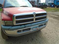 items/438374f3194cef11b4ad0022488ff517/1998dodge25004x4extendedcabwutilitybox_41d026e3a40a4cbb83efedef024d44e3.jpg