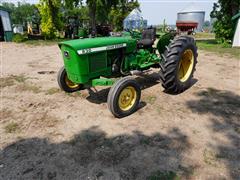 1974 John Deere 830 2WD Tractor 