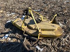 John Deere 272 Grooming Mower 