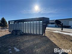 items/43f99f0e25e0ef11b5427c1e52426a9d/2005travelong20livestocktrailer_e03579cff28f429f9a39e8e97b7f81ef.jpg