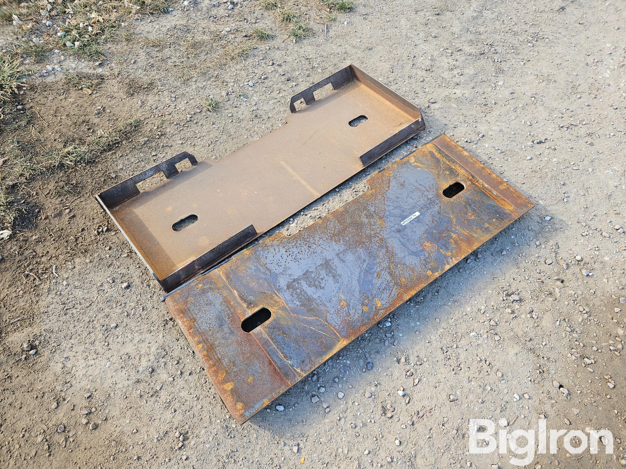 Universal Skid Steer Mounting Plate 