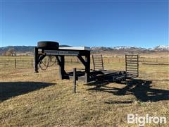 1998 Donahue T/A Swather Trailer 