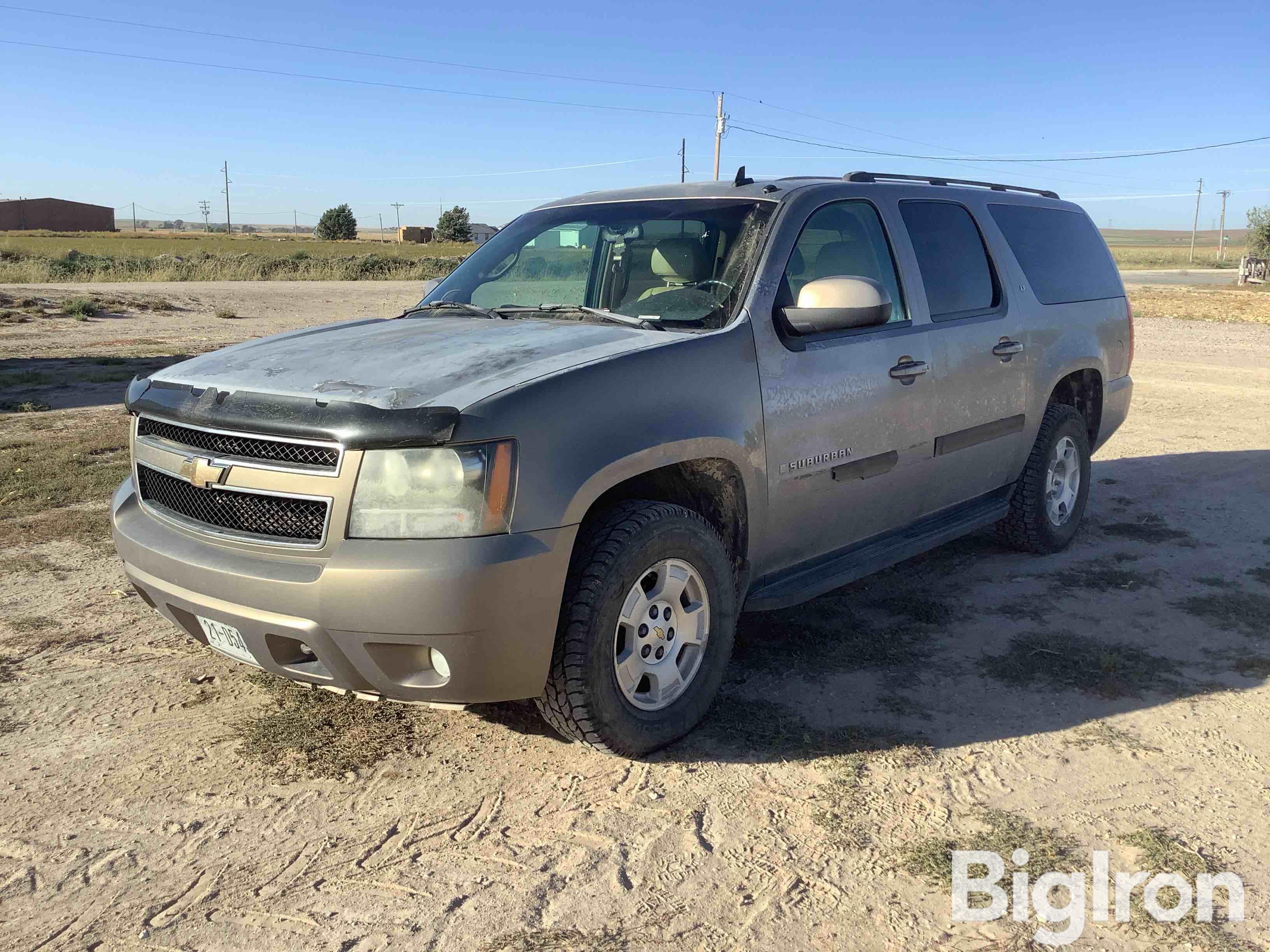 2007 Chevrolet Suburban 1500 4x4 SUV 