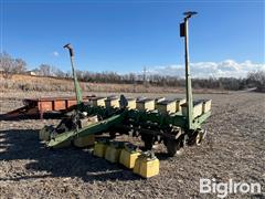 John Deere P7000 6R30 Planter 