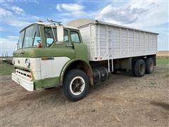 1974 Ford C750 T/A Cabover Grain Truck 