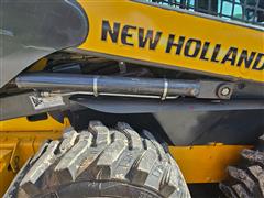 items/446658f48e52402581e0ed5c803cd8f5/newhollandl175skidsteer-4_448b627af6f2489d8eb2cb449f13489d.jpg