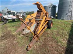 Minneapolis-Moline UP Corn Picker 