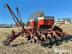 1998 Case IH 955 Cyclo Air 12R30” Planter 