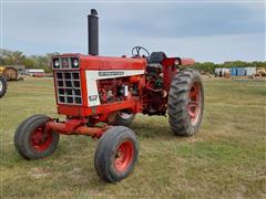 1975 International Farmall 666 Diesel 2WD Tractor 