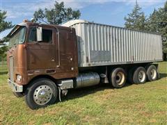 1979 Peterbilt 352S86 Tri/A Cabover Grain Truck 