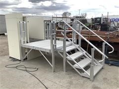 2016 Harmar Highlander 750# Wheelchair Lift W/Ramp & Stairs 