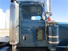 items/45ff1c1e796cee11a81c6045bd4a636e/2007peterbilt379tatrucktractor-33_a7c6d3a2b10e4c7c873824634307d3f8.jpg