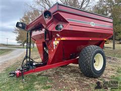 J&M 750 Grain Cart 