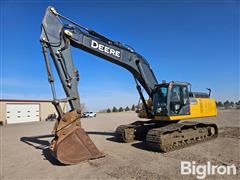 2016 John Deere 380G Excavator 
