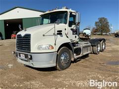 2013 Mack CXU613 T/A Truck Tractor 