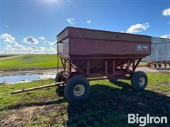 M&W 300B Little Red Wagon Gravity Wagon 