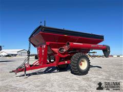 2009 Brent 882 Grain Cart 