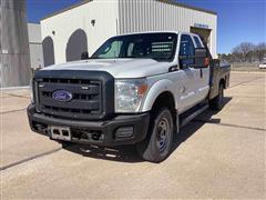 2015 Ford F350 Super Duty 4x4 Extended Cab Flatbed Pickup 