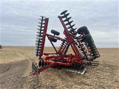 Case IH 3950 32’ Disk W/Rolling Baskets 