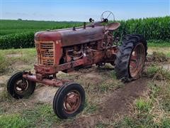 1957 Farmall 450 Wide Front 2WD Tractor 