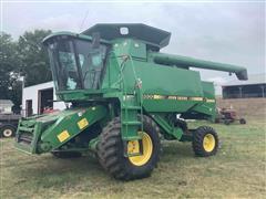 1995 John Deere 9500 Side Hill 2WD Combine 