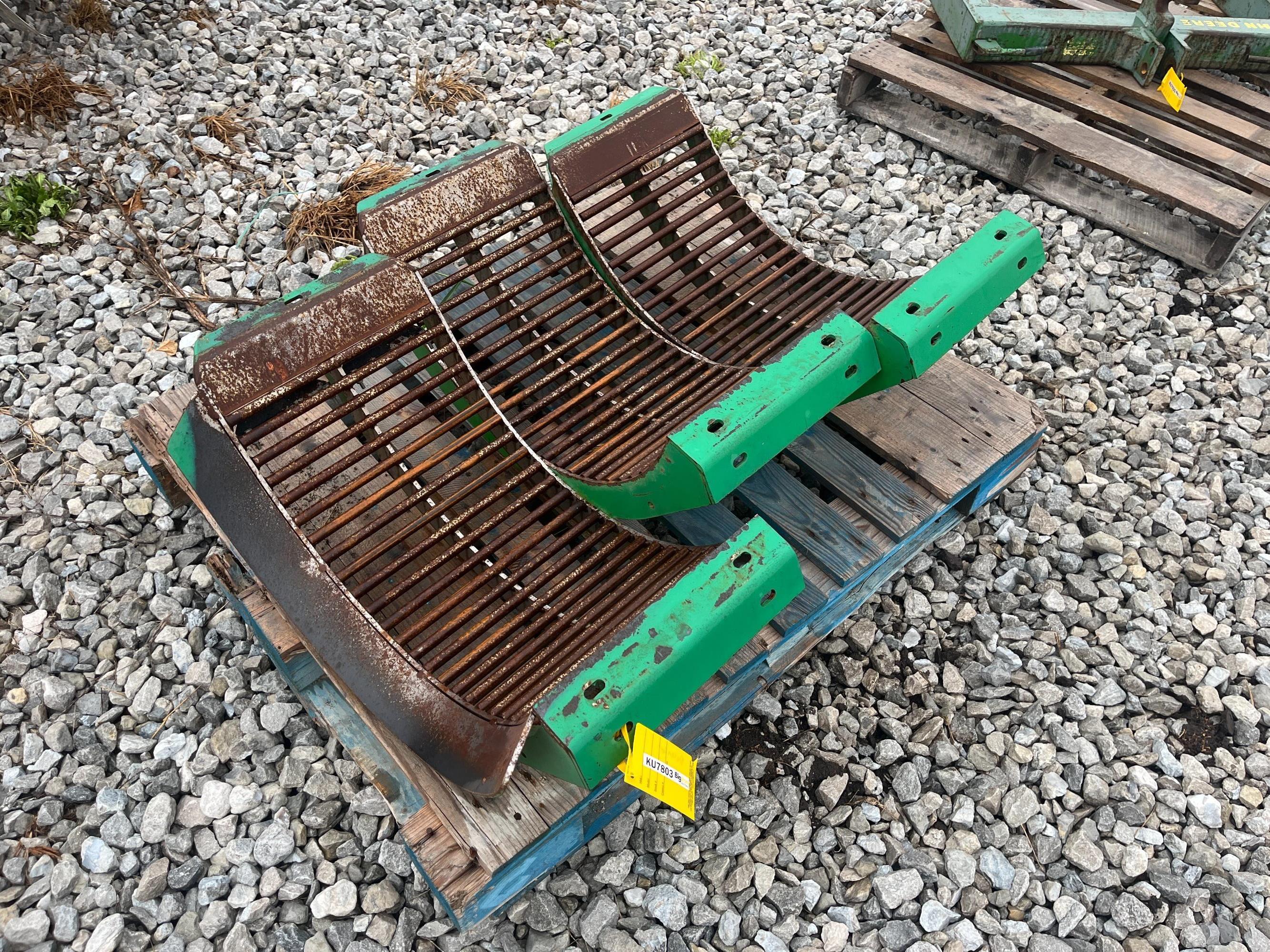 John Deere 9570 Round Bar Concaves 