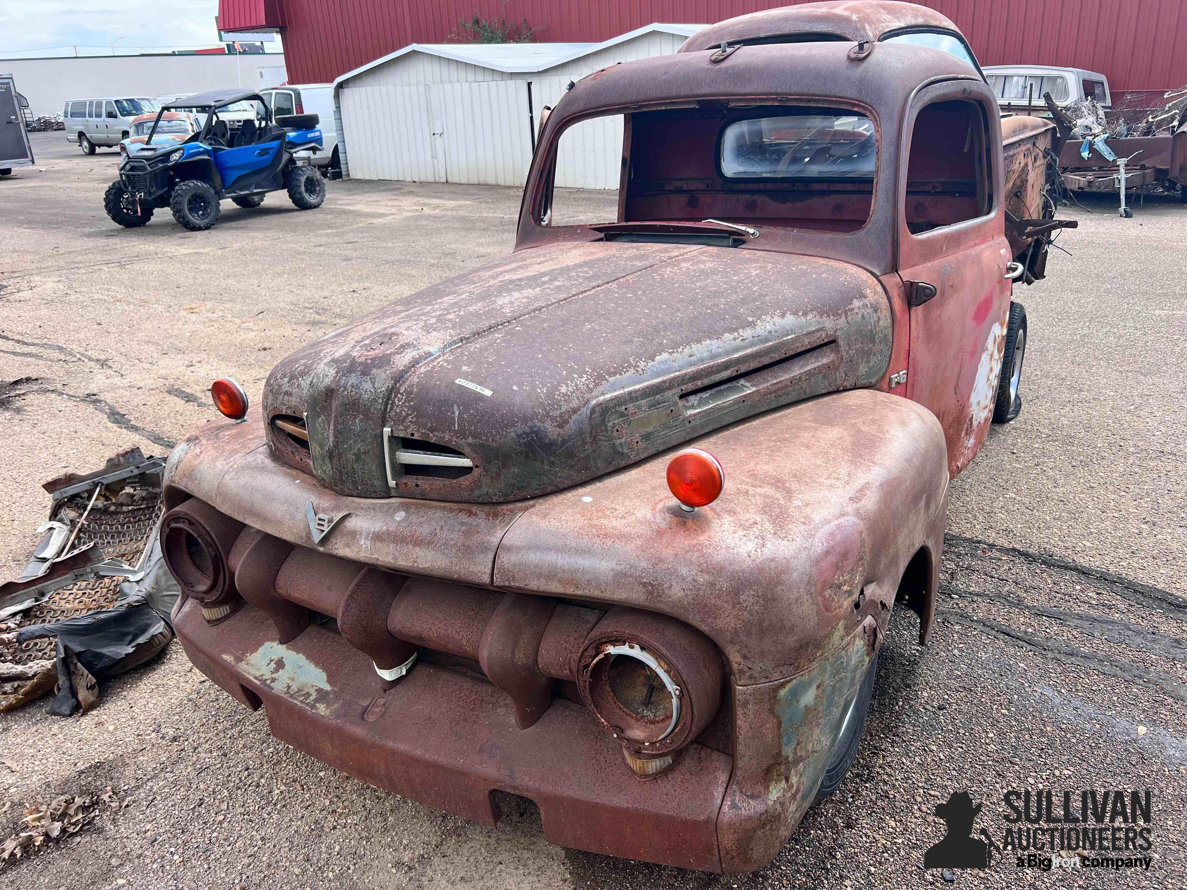 Ford F-6 2WD Pickup 