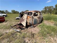 1937 Ford 4-Door Sedan Body & Frame 