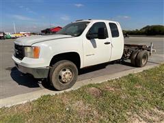 2012 GMC Sierra 3500 HD 4x4 Extended Cab & Chassis 