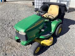 John Deere LT 150 Riding Lawn Mower W/Bagger 