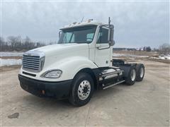 2004 Freightliner Columbia 120 T/A Truck Tractor w/ Wet Kit 