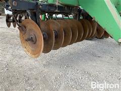 items/47358634adb2ef1195f6002248918839/johndeere650disk-17_2d9a93f6c98a425fb6ffabce817a4f07.jpg