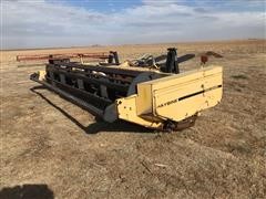 New Holland 2300BF Pusher Frame W/Haybine 2300 Swather Head 