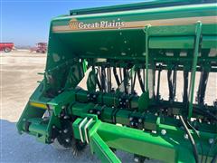 items/47f9702b65cfee11a73d0022489101eb/greatplains1006nt10graindrill_dbb3a0e8e33c4352bae7ebdaf092528b.jpg