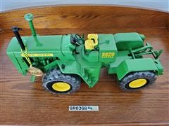 John Deere 8020 Toy 4WD Tractor 