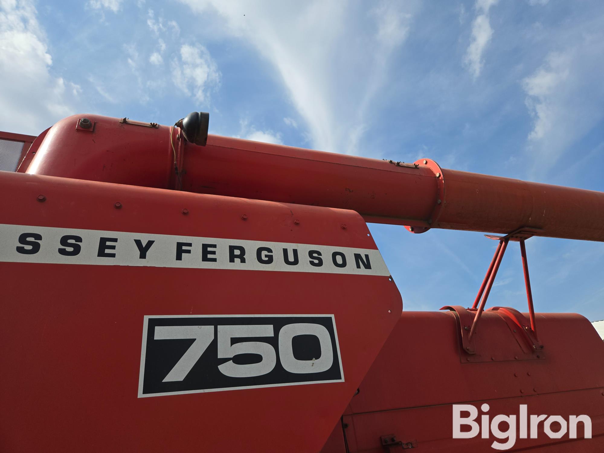 items/48241c215c89ef1194430022488d1829/1979masseyferguson750combine_6309c48f31de46578ff74f79ee3549d4.jpg