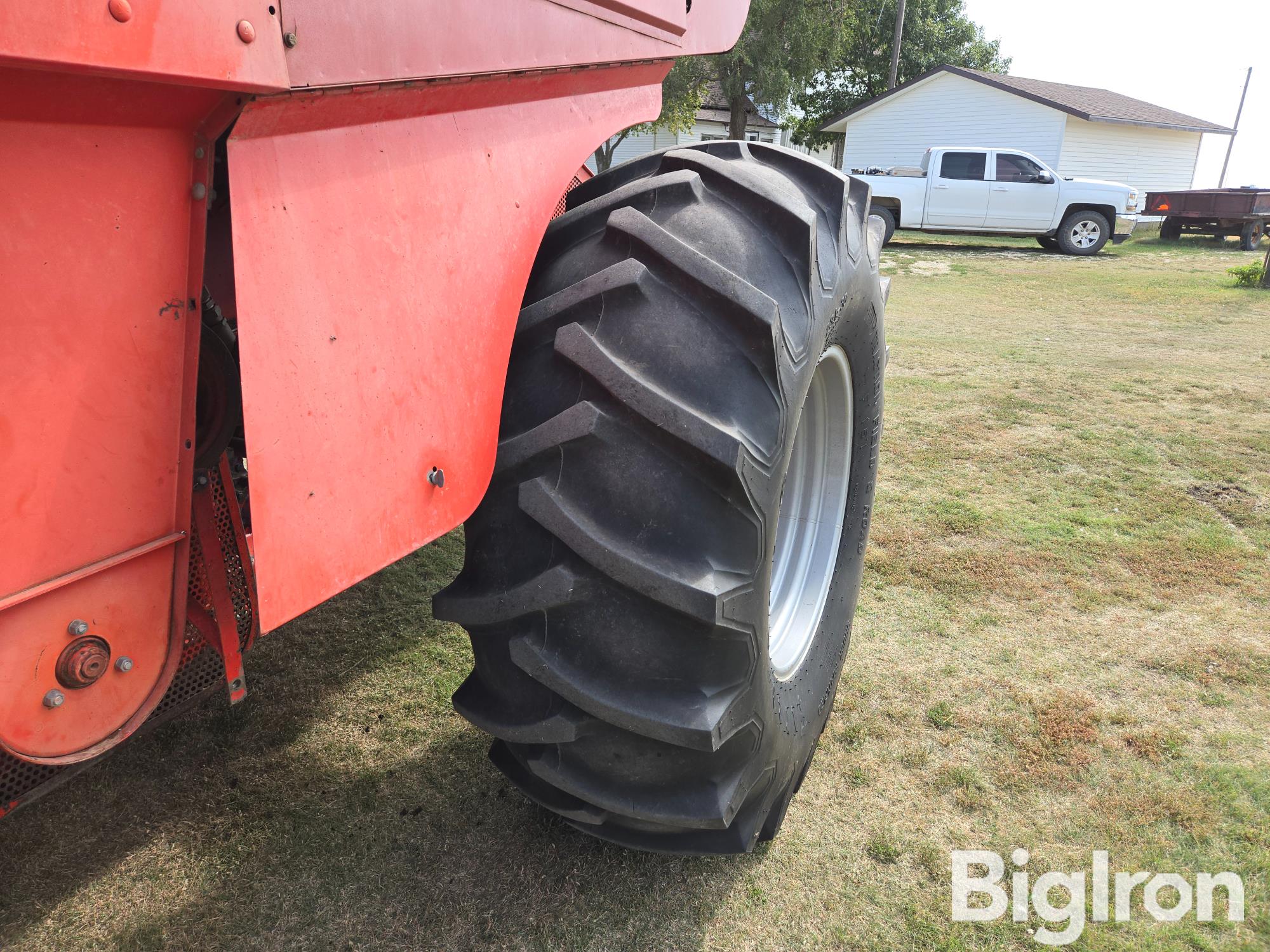 items/48241c215c89ef1194430022488d1829/1979masseyferguson750combine_8ac6233c9c6a464189b87d4e1891ba28.jpg