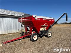 E-Z Trail 230 Gravity Wagon W/hydraulic Drive Seed Auger 