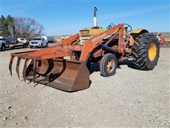 1960 International /Farmall 660 2WD Diesel Tractor W/Loader 