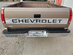 items/488e62098c1743a0b6300a7e023012f0/1996chevroletk25004x4pickup_71c465d16fe14c81a61c7acb3a28c78d.jpg