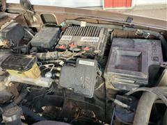 items/488e62098c1743a0b6300a7e023012f0/1996chevroletk25004x4pickup_e669645ebb3040e9b486f8531957c51d.jpg