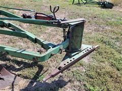 items/48aae2d90235470c93d7d294184b5782/johndeere5bottomplow-43_a785d4670e5949ce9f0d1a1ff40faab8.jpg