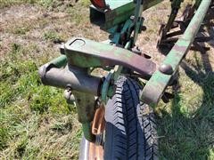 items/48aae2d90235470c93d7d294184b5782/johndeere5bottomplow-43_ee37951b5ed24ab6af6a6f7dbe909af9.jpg