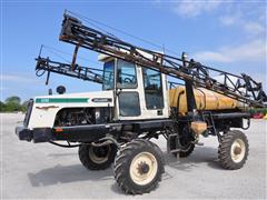 Willmar 6200 Self-Propelled Sprayer 