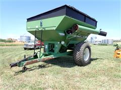 Brent GC672 Grain Cart 