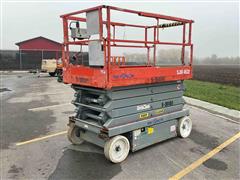 SkyJack SJIII 4632 Electric Self-Propelled Scissor Lift 