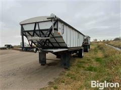 2011 Bourbon 500F & 500R Tandem Grain Trailers 